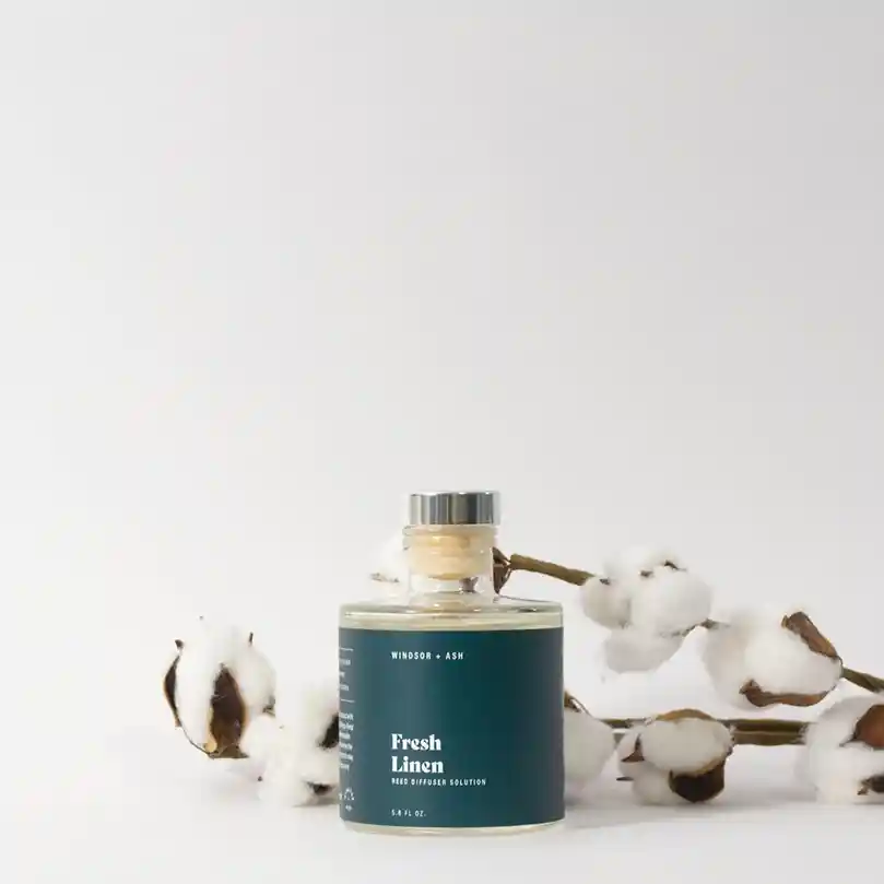 Fresh Linen Soy Candle - Image 7